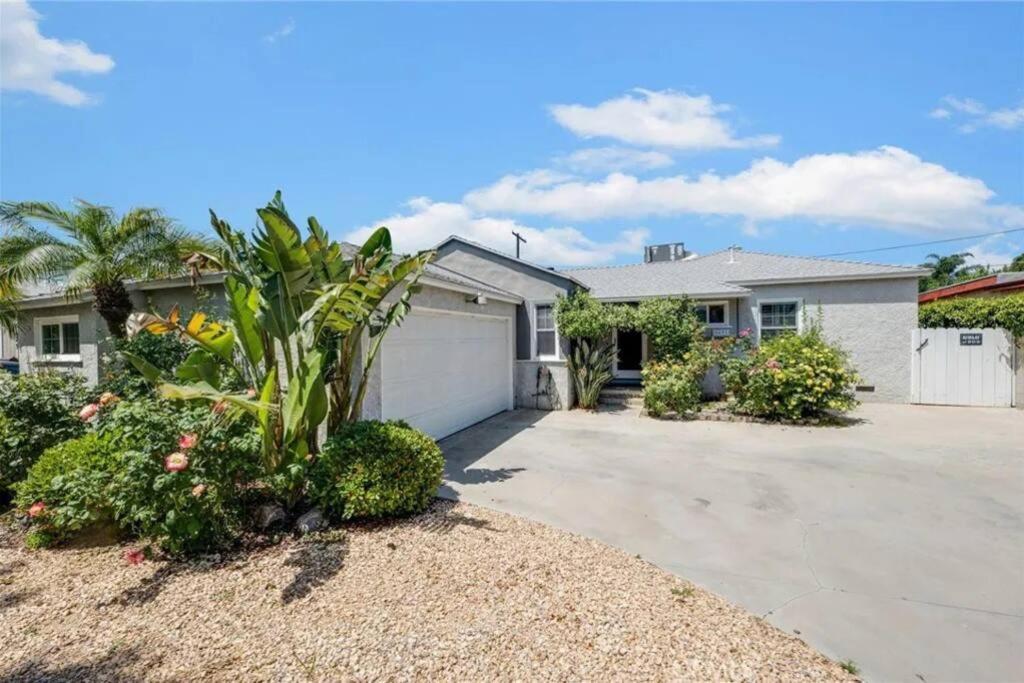 ロサンゼルス Newly Furnished Pool Houseヴィラ エクステリア 写真