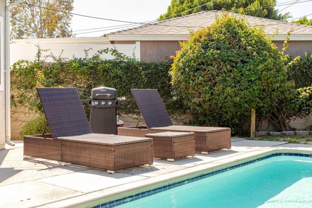 ロサンゼルス Newly Furnished Pool Houseヴィラ エクステリア 写真