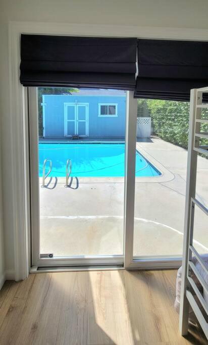 ロサンゼルス Newly Furnished Pool Houseヴィラ エクステリア 写真