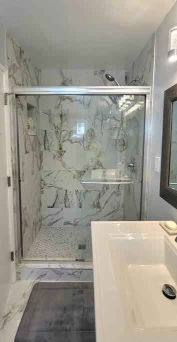 ロサンゼルス Newly Furnished Pool Houseヴィラ エクステリア 写真